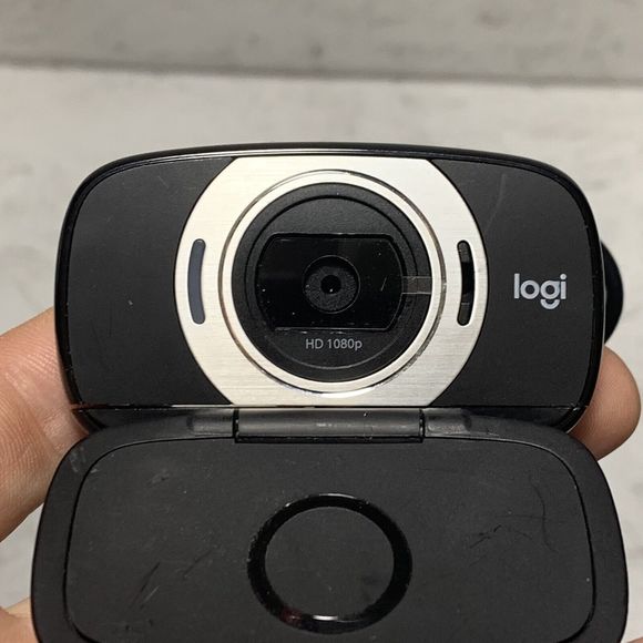 Logitech HD 1080p Webcam V-U0027 Great Picture Tested Works Really Well! - Picture 2 of 10